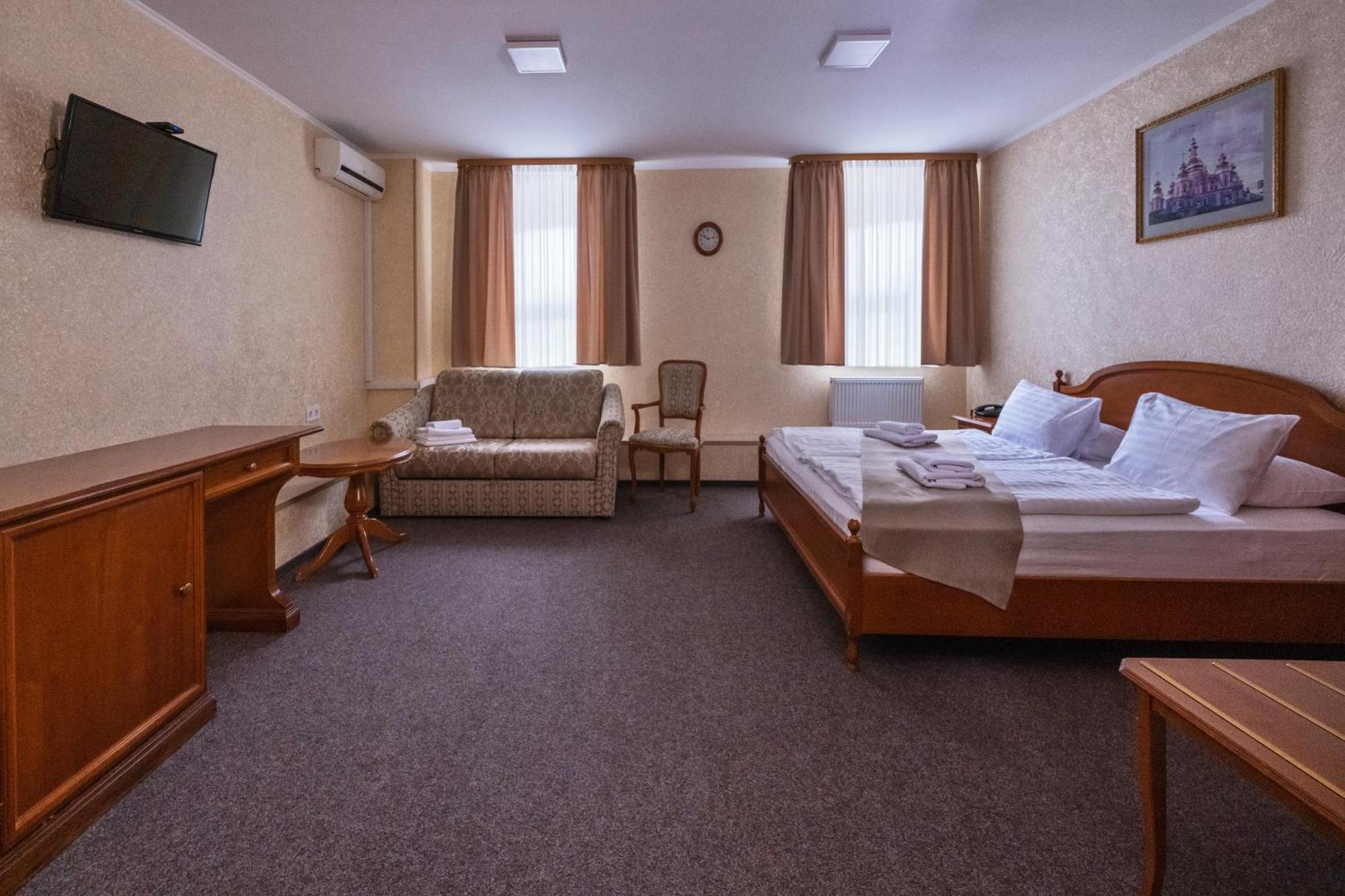 Hotel Express Корпус 2 Kiev Dış mekan fotoğraf