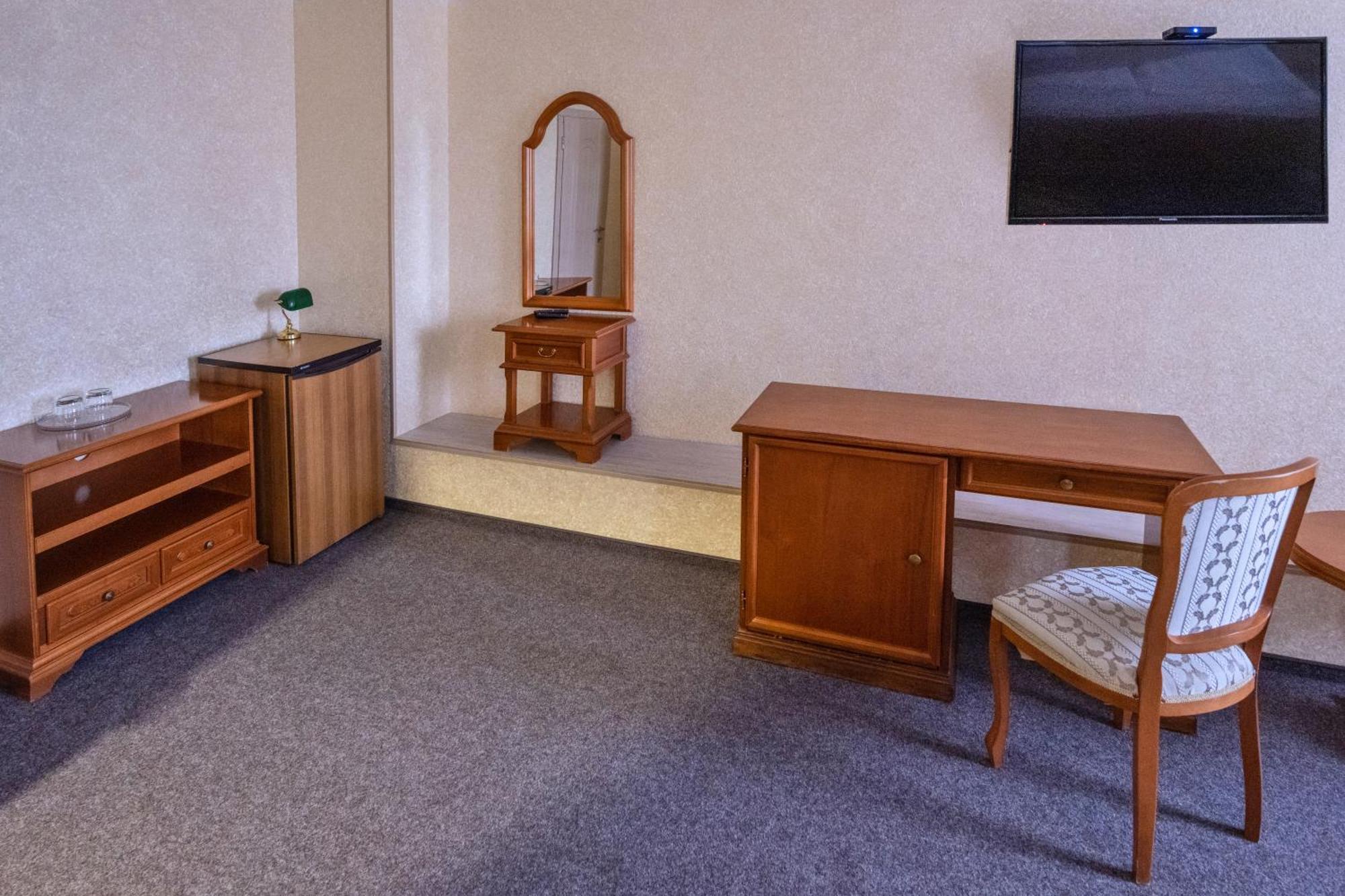 Hotel Express Корпус 2 Kiev Dış mekan fotoğraf